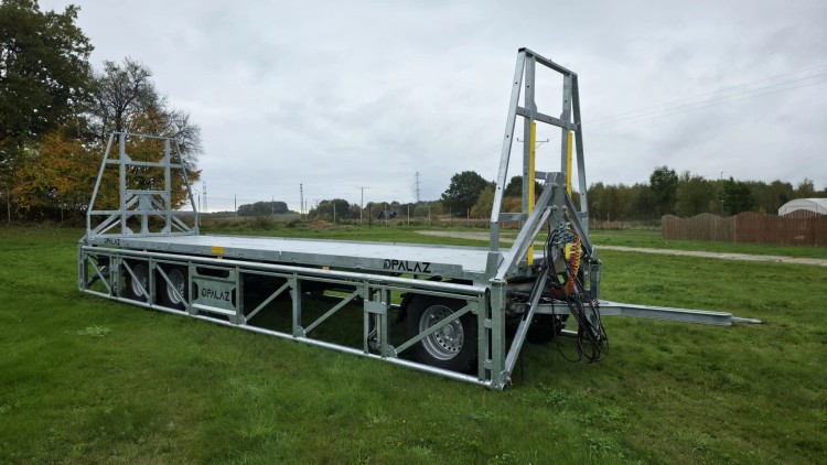 PŘÍVĚS NA BALÍKY HYDROWALL PALAZ