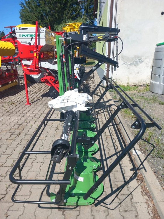 DISKOVÁ SEKAČKA SAMASZ KDT 262
