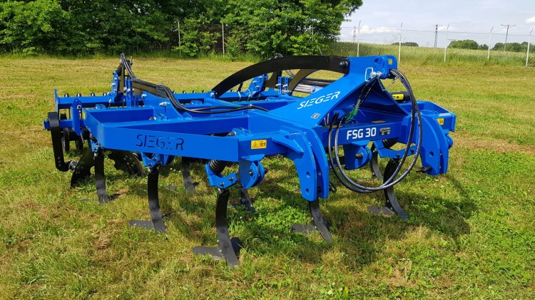 Kultivátor bez radlic FSG-R30 SIEGER