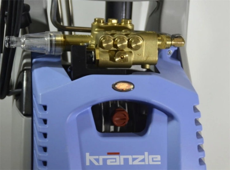 VYSOKOTLAKÝ ČISTIČ KRANZLE 1050 TST